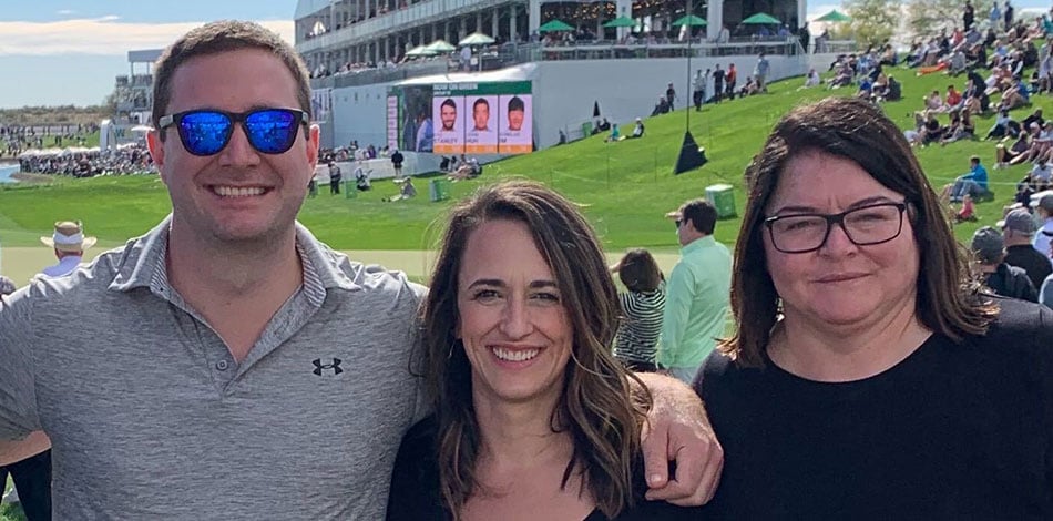 Foundsm team at golf tournament